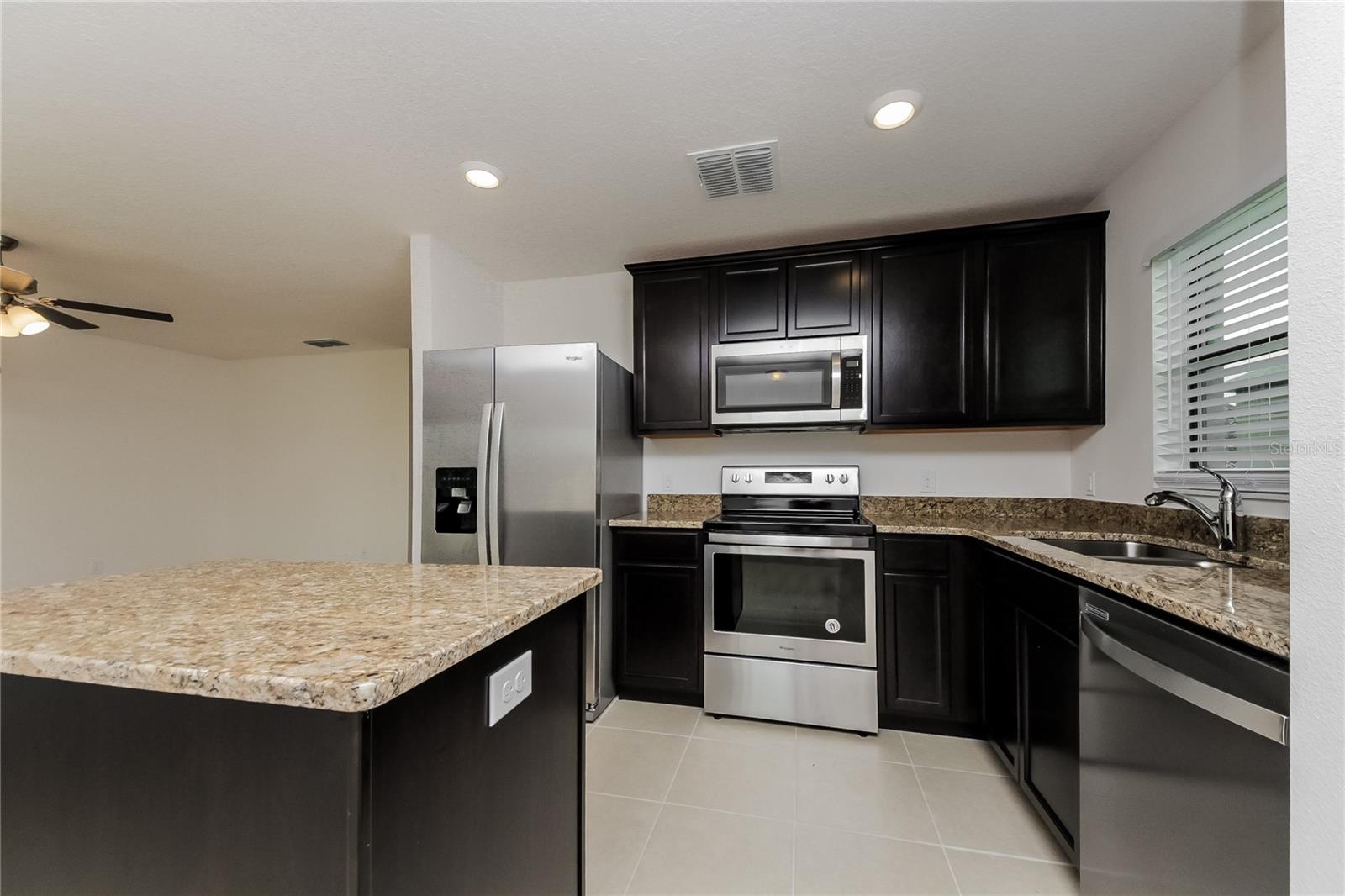 RIDGE AT SWAN LAKE - Residential Lease