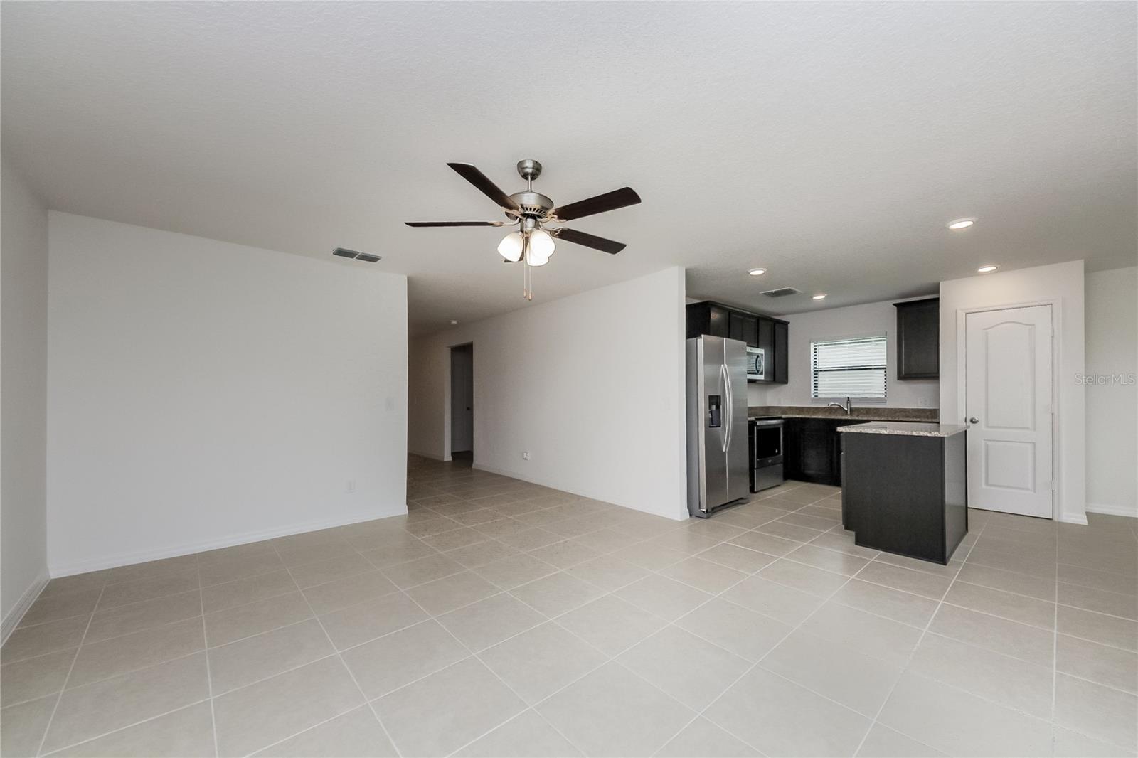 RIDGE AT SWAN LAKE - Residential Lease