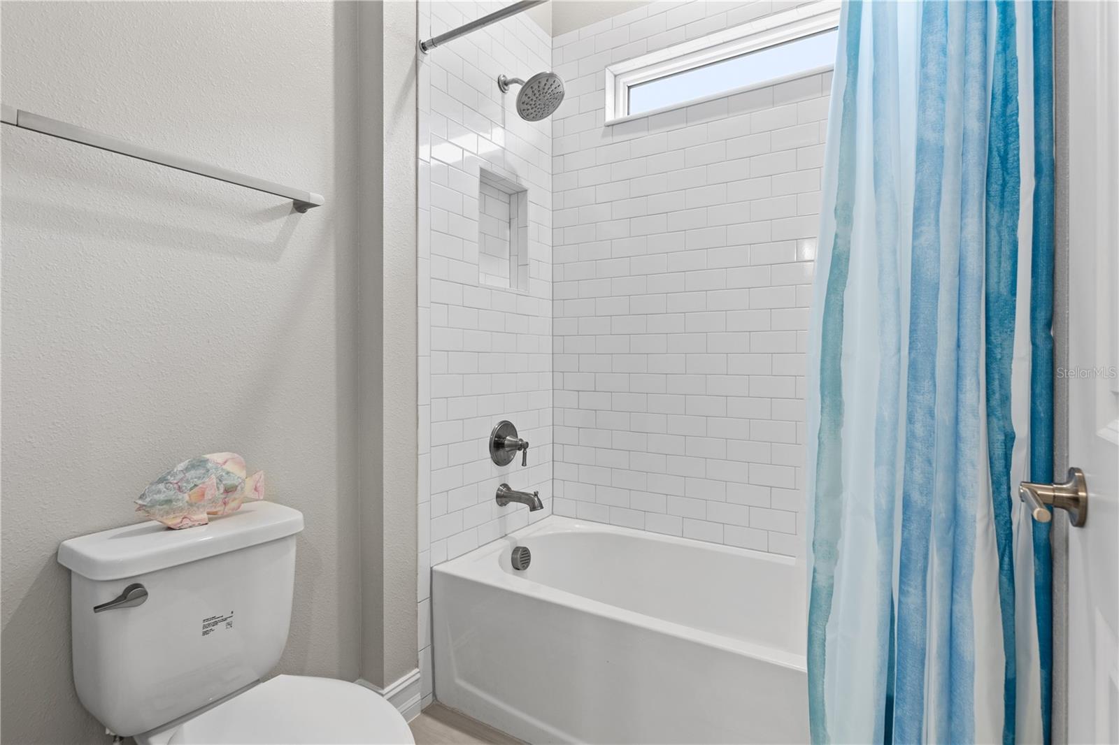 SANCTUARY COVE - Residential