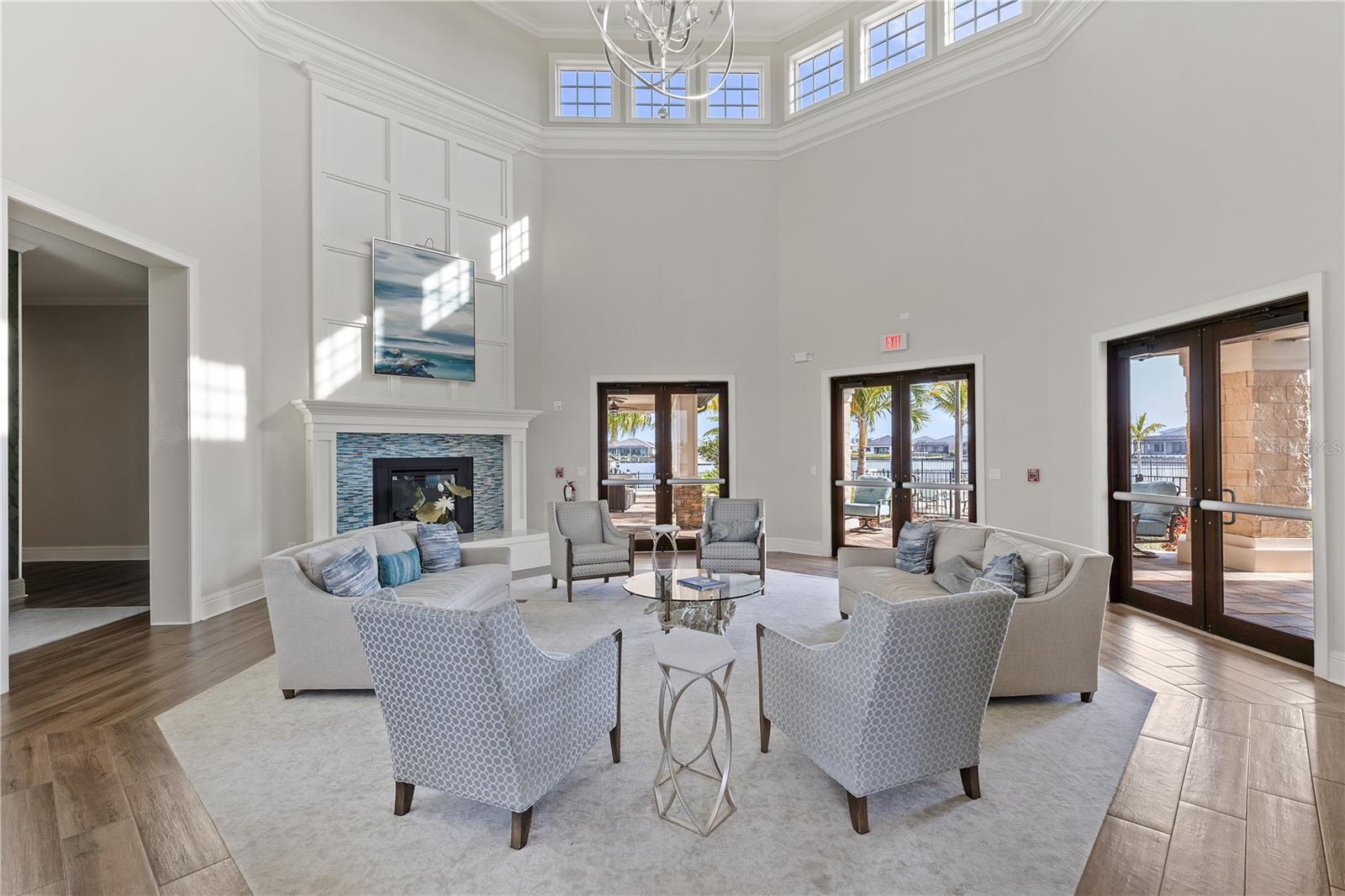 SANCTUARY COVE - Residential