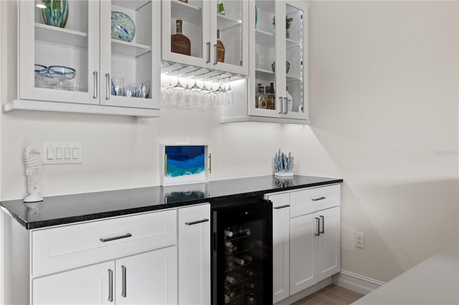 SANCTUARY COVE - Residential