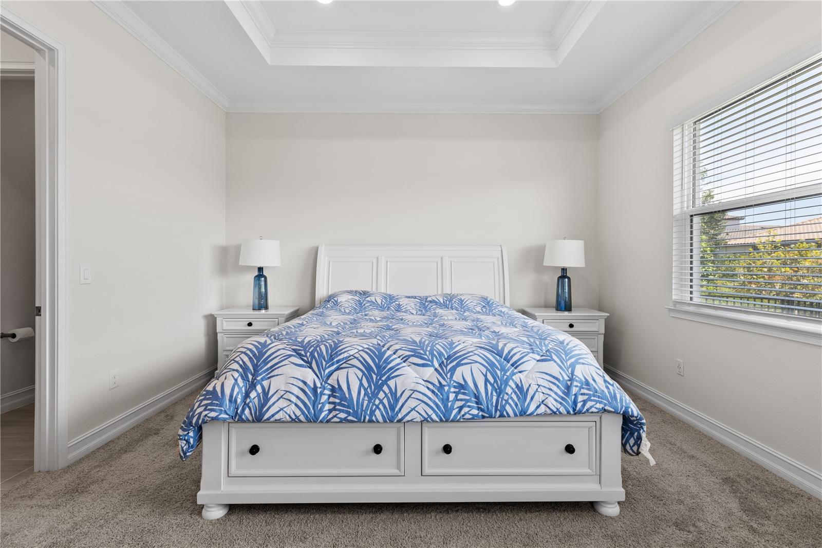 SANCTUARY COVE - Residential