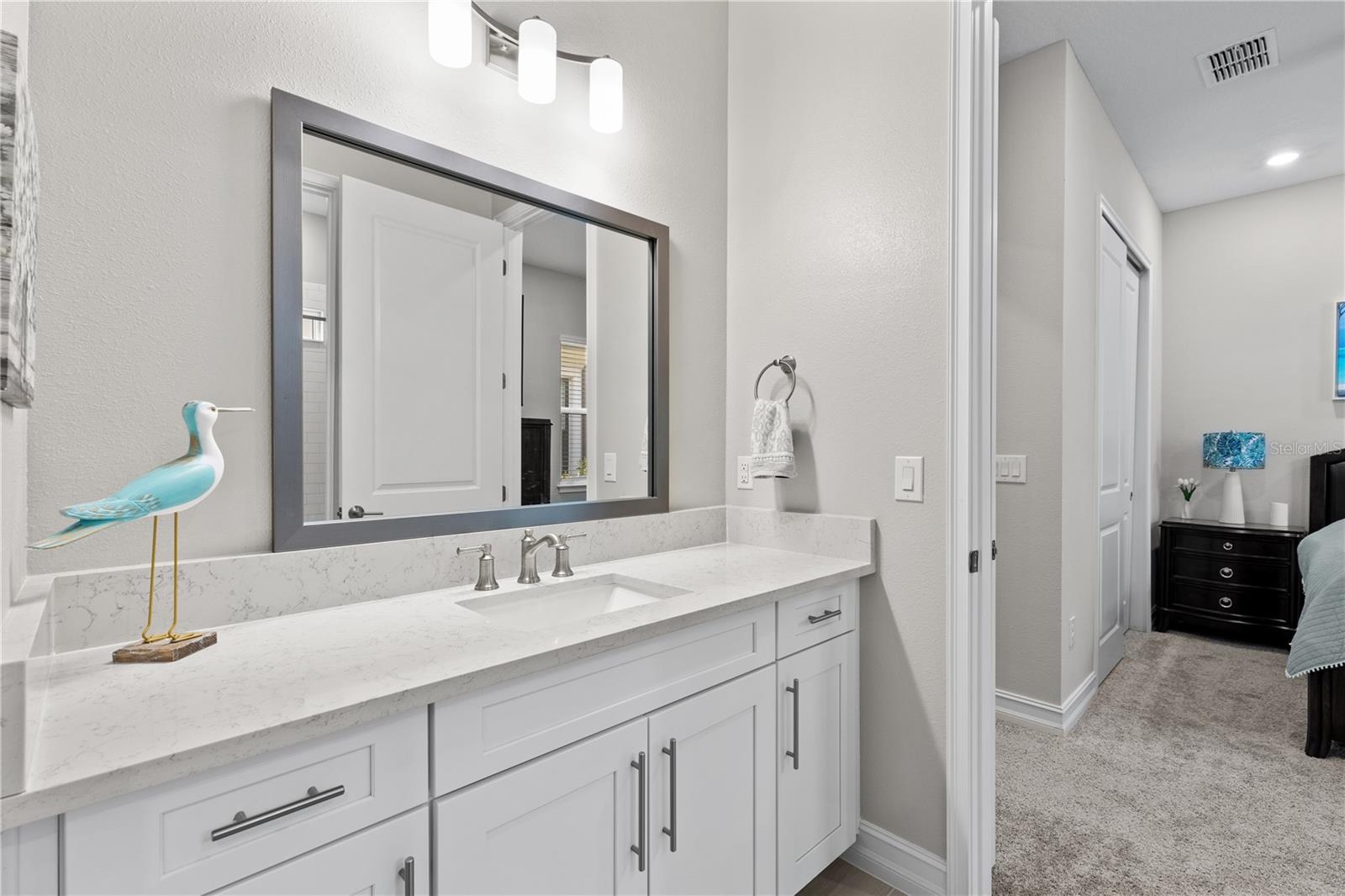 SANCTUARY COVE - Residential