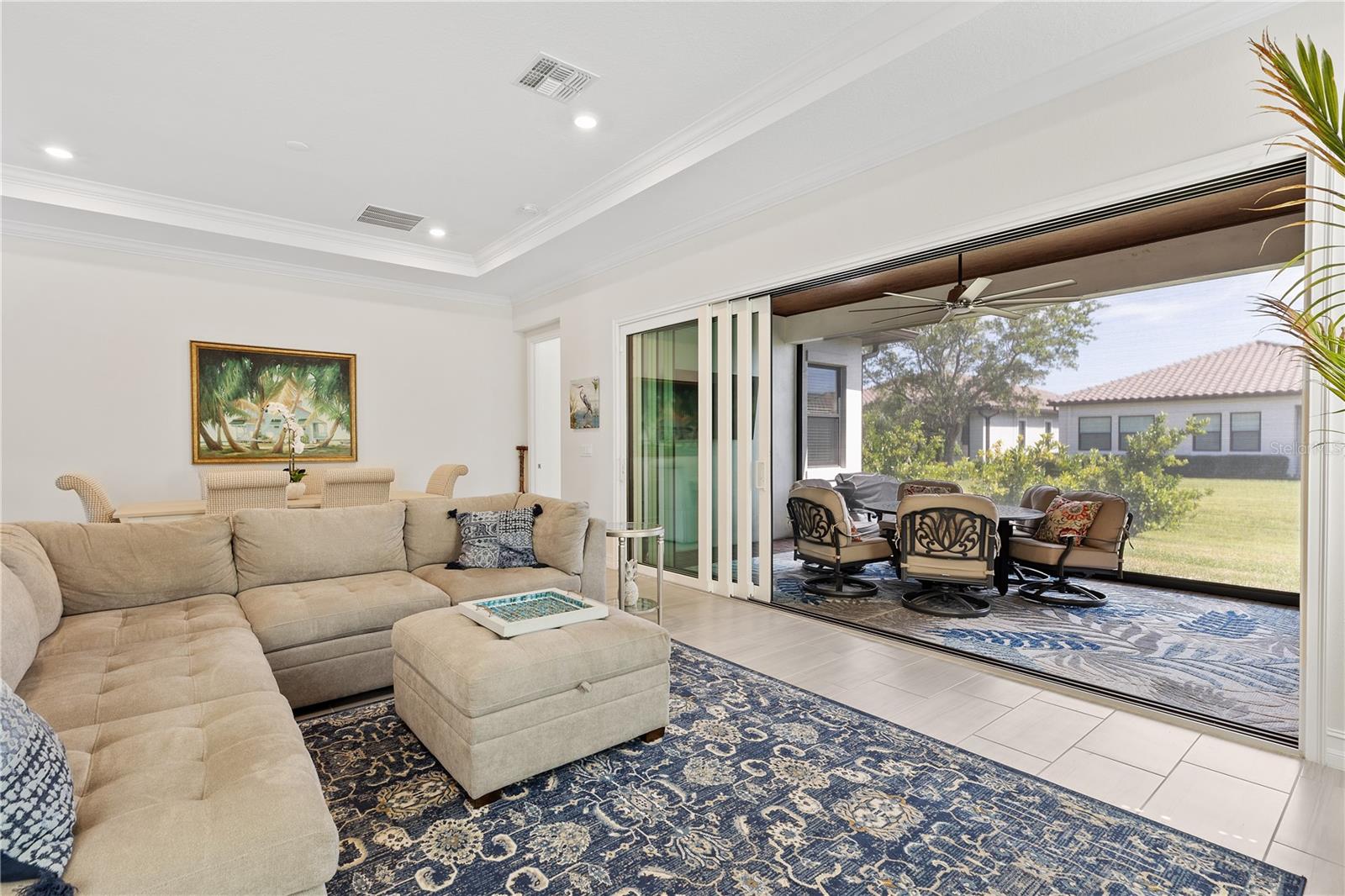 SANCTUARY COVE - Residential