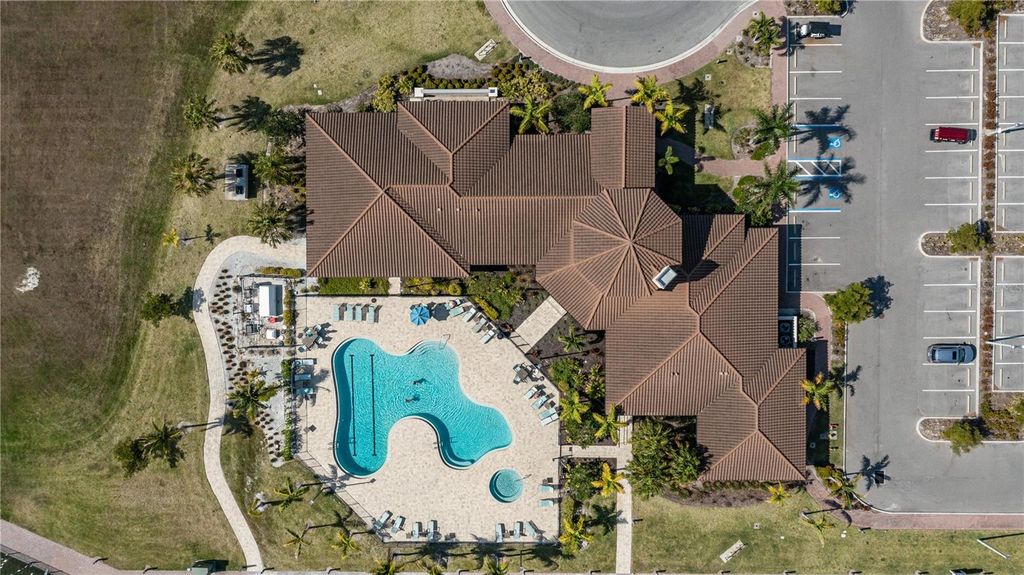 Photo of 2121 6th Street E, Palmetto, FL 34221 (MLS # TB8496887)