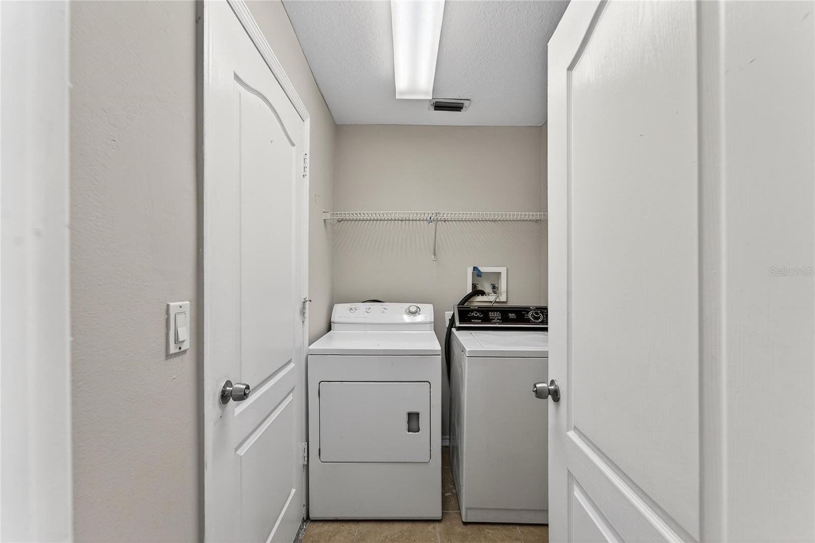 BRANDON BROOK PH VIII A & - Residential Lease