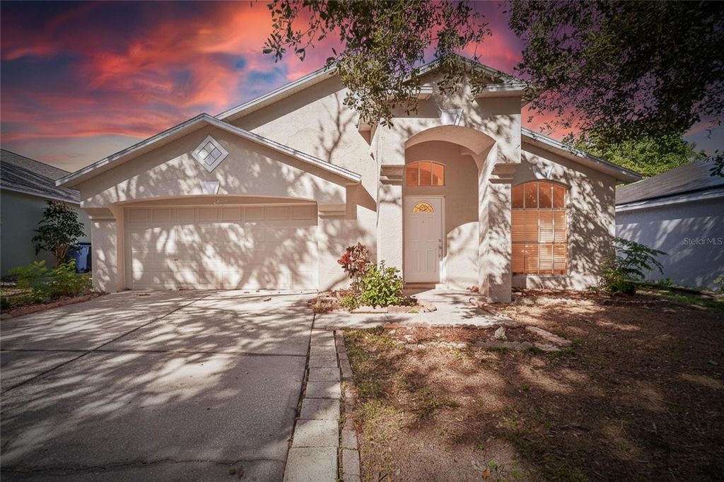 Photo of 508 Sonoma Drive, Valrico, FL 33594 (MLS # TB8456813)