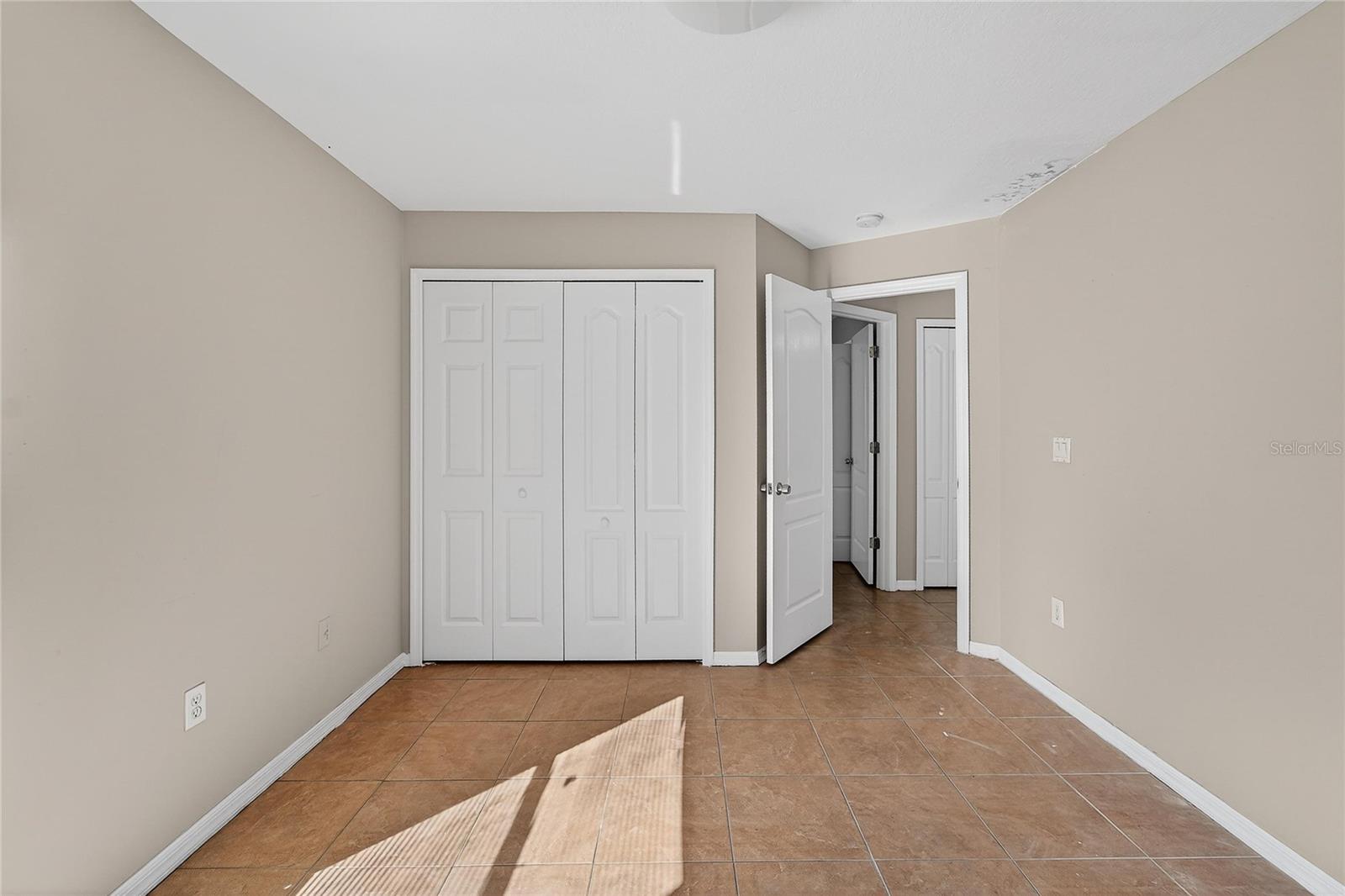 BRANDON BROOK PH VIII A & - Residential Lease