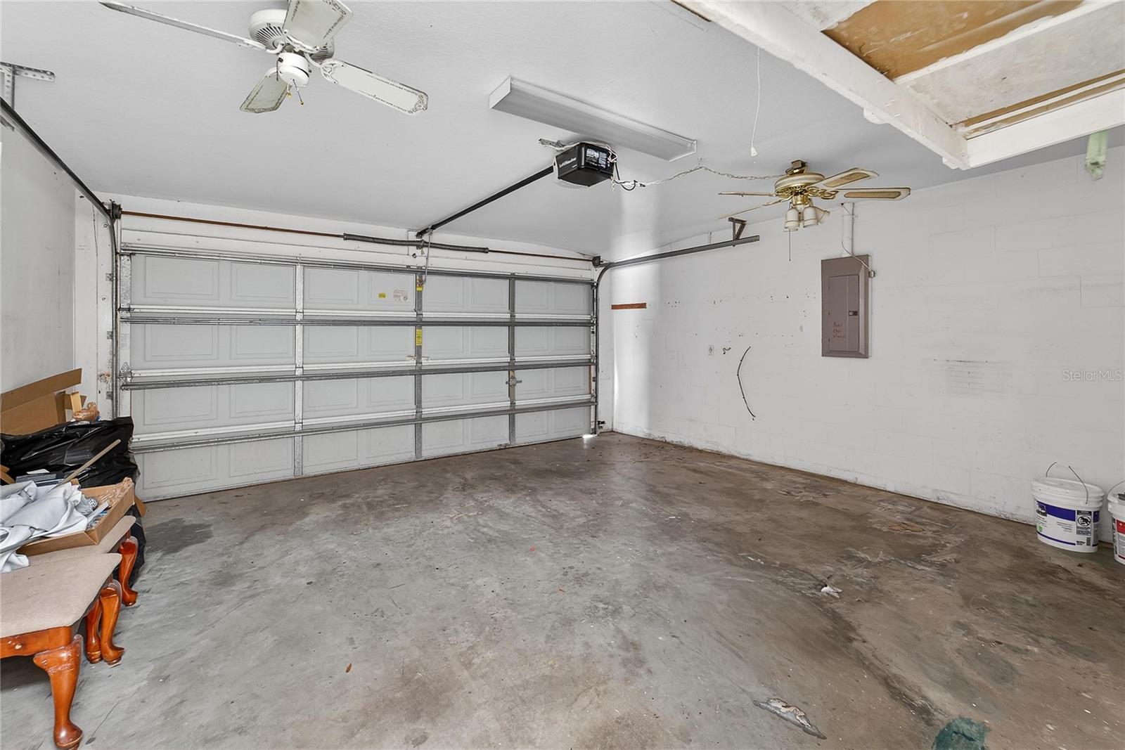 BRANDON BROOK PH VIII A & - Residential Lease