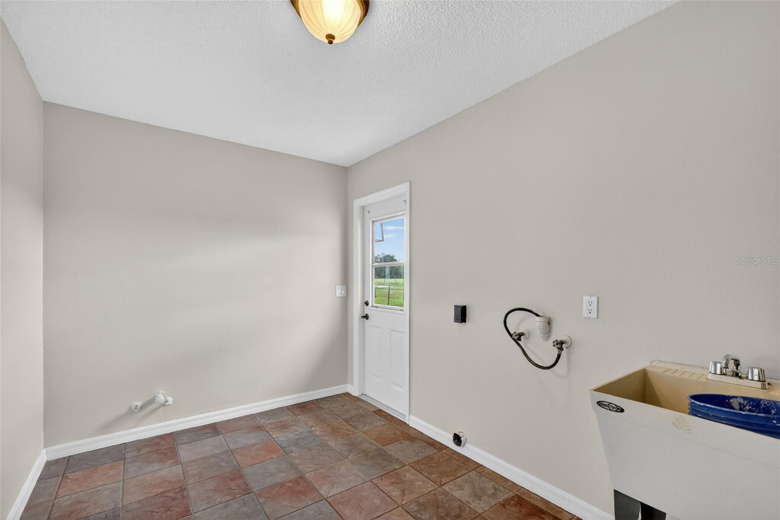 ROYAL CREST ESTATES - Residential