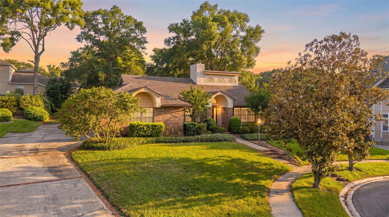 215 SOVEREIGN COURT
