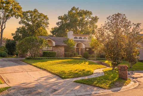 Photo of 215 Sovereign Court, Altamonte Springs, FL 32701 (MLS # O6405829)