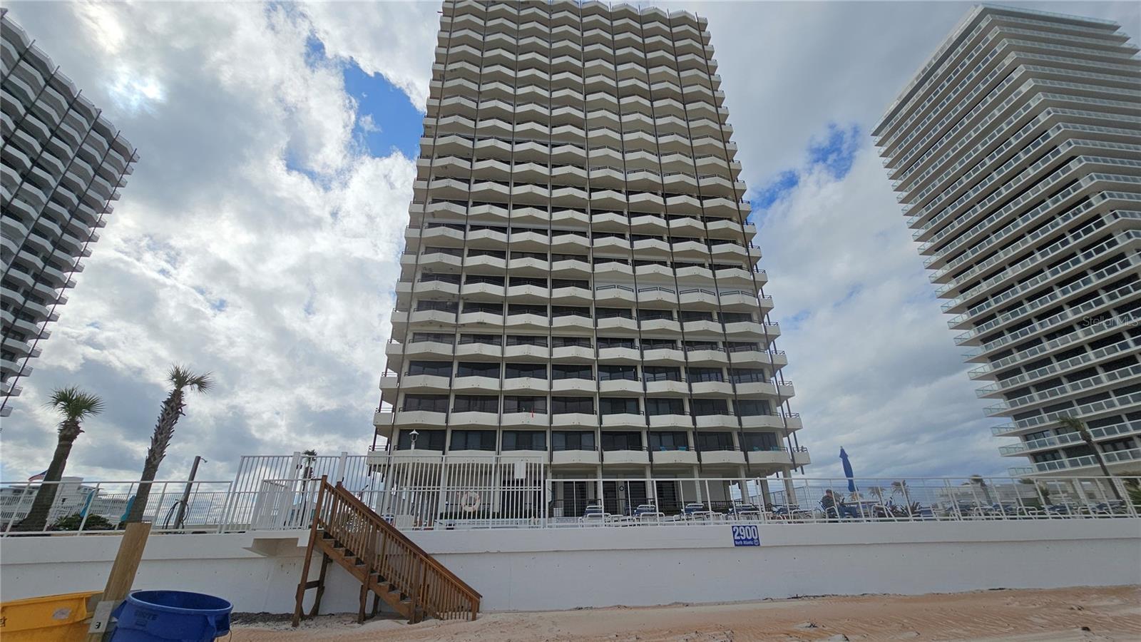 OCEAN RITZ DAYTONA - Residential
