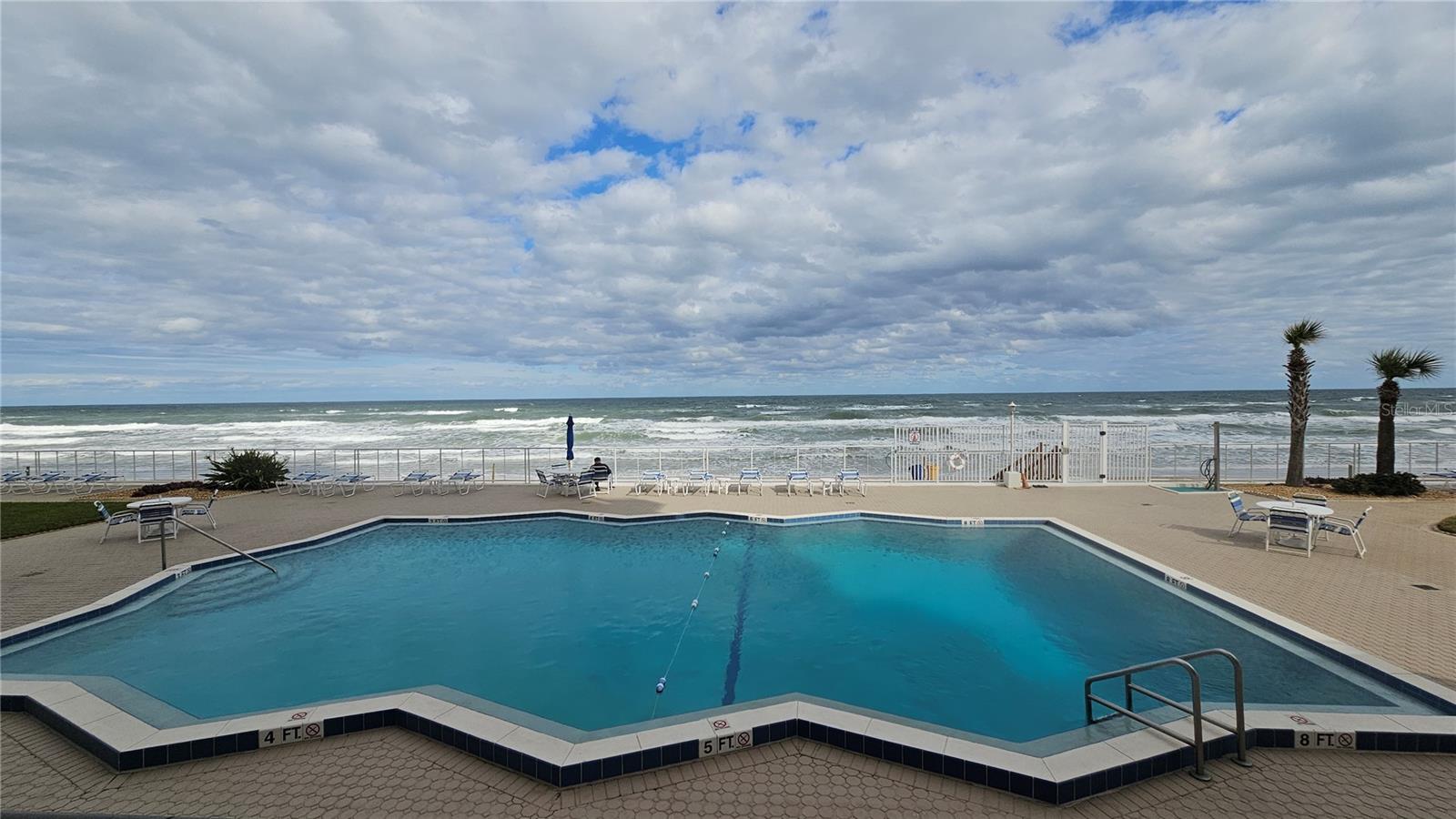 OCEAN RITZ DAYTONA - Residential