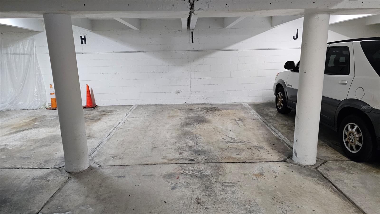 OCEAN RITZ DAYTONA - Residential