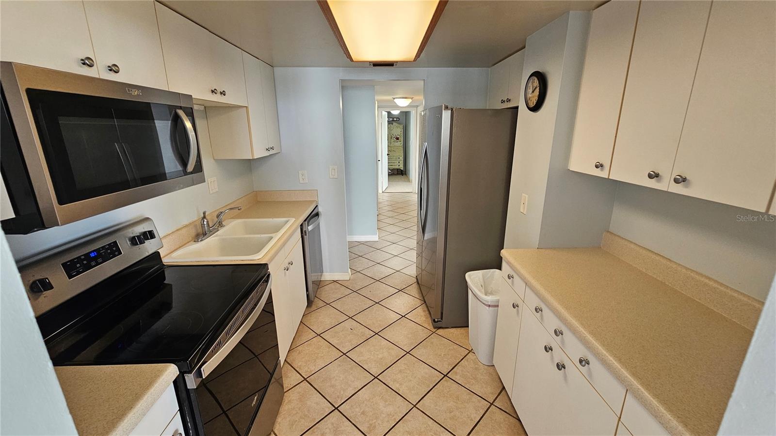 OCEAN RITZ DAYTONA - Residential