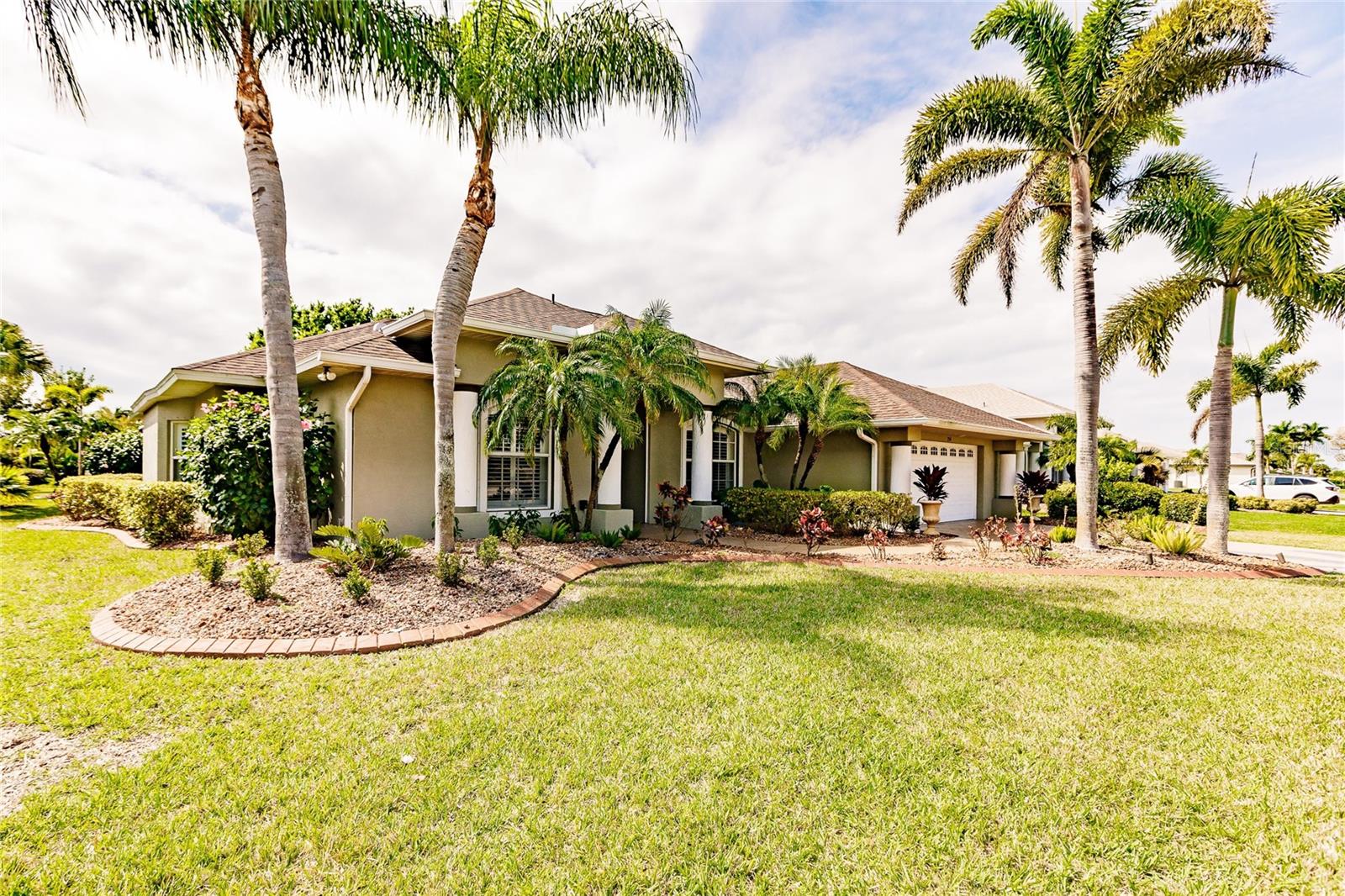 ROTONDA WEST WHITE MARSH - Residential