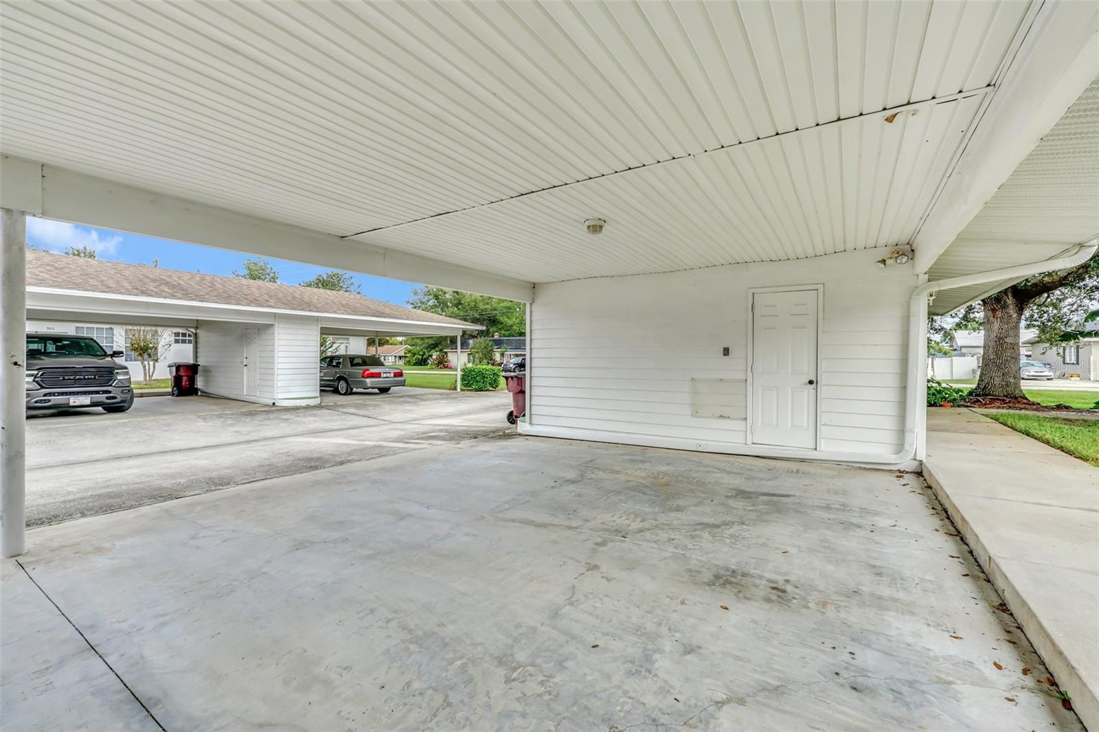 BRODAN SQUARE PH 02 - Residential