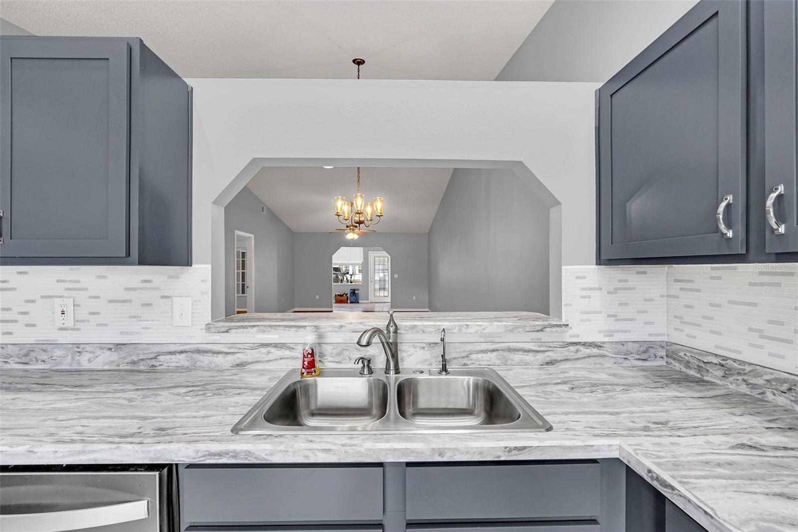 BRODAN SQUARE PH 02 - Residential