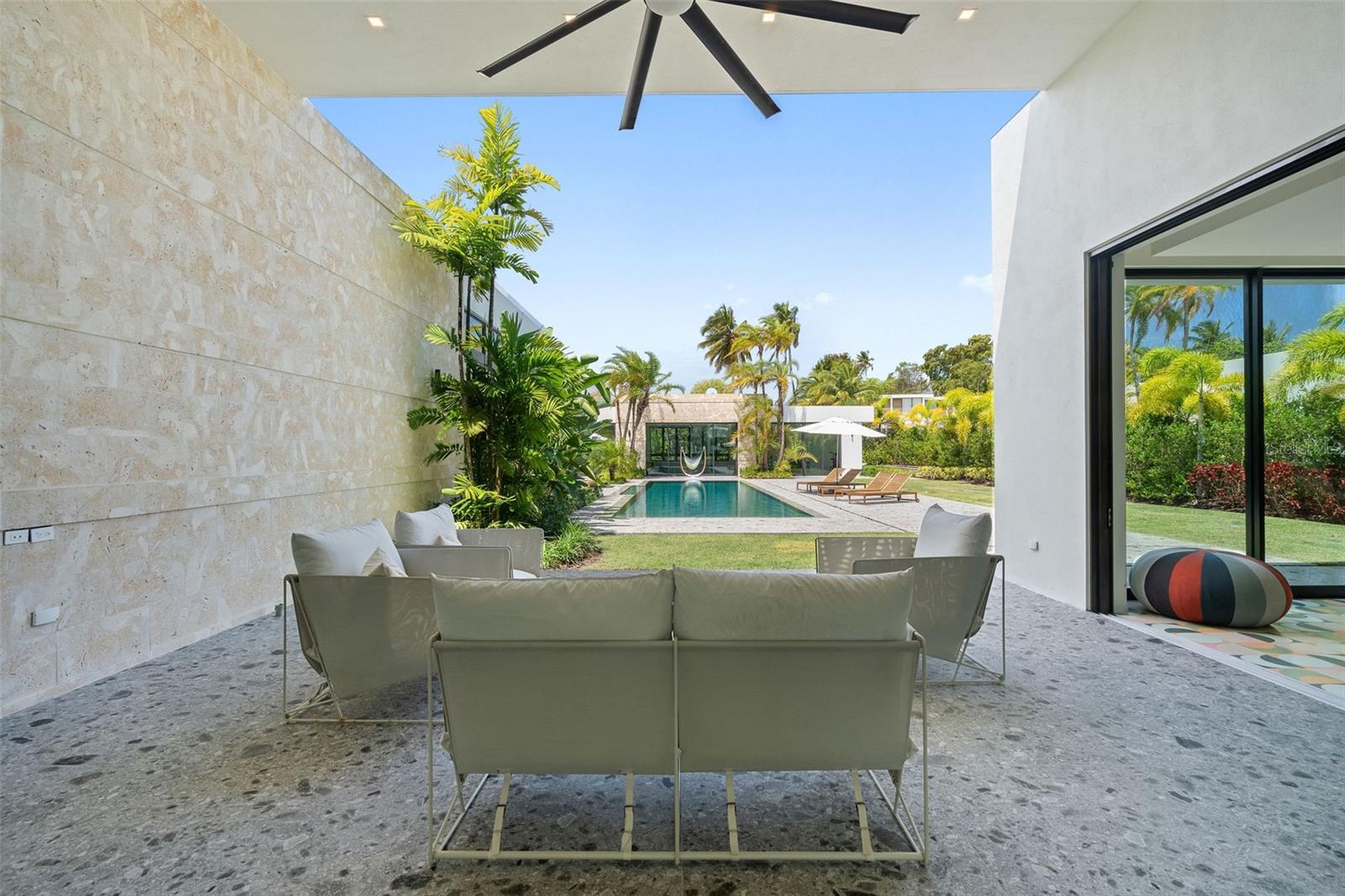 DORADO BEACH EAST - Residential