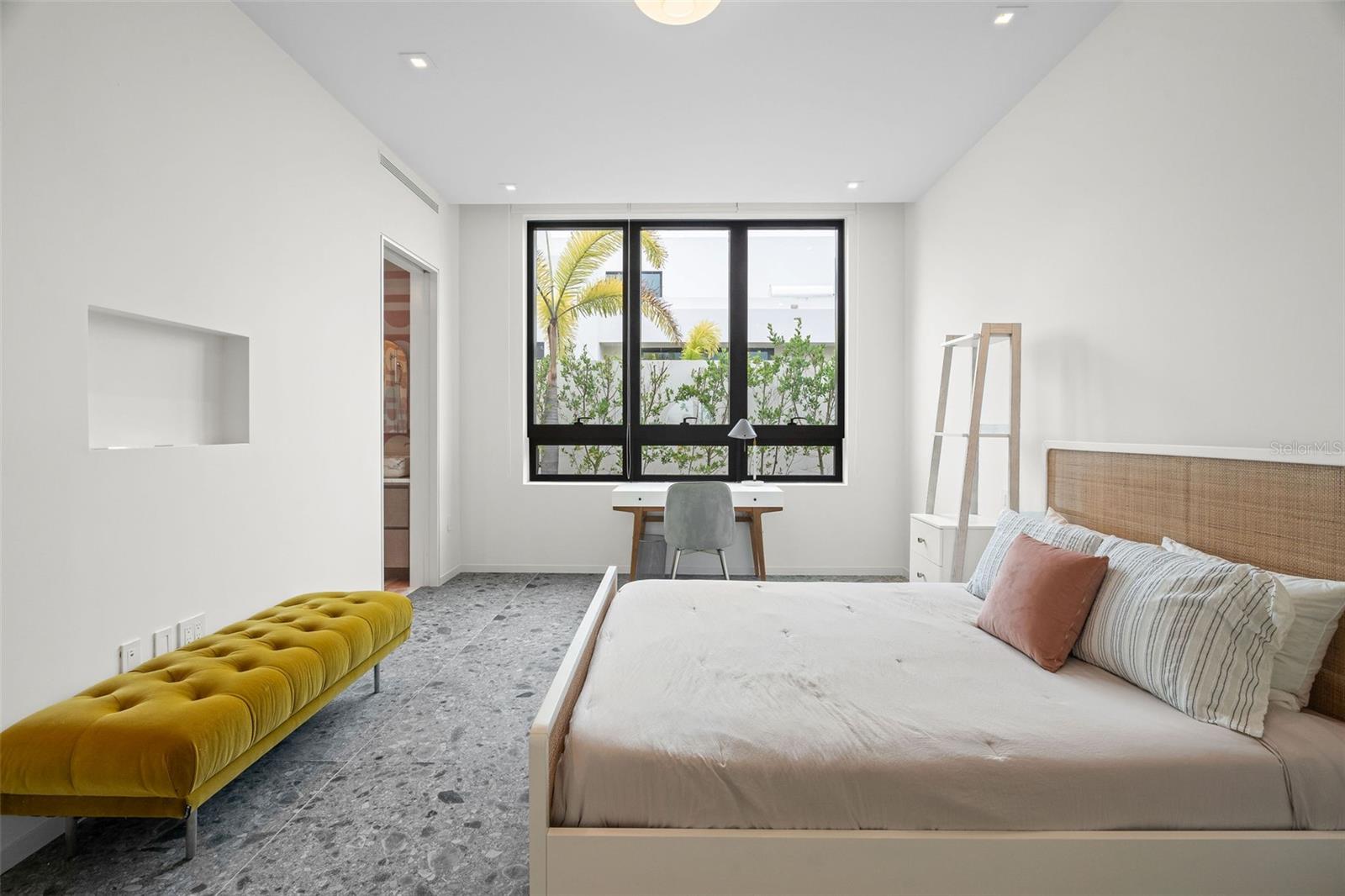 DORADO BEACH EAST - Residential