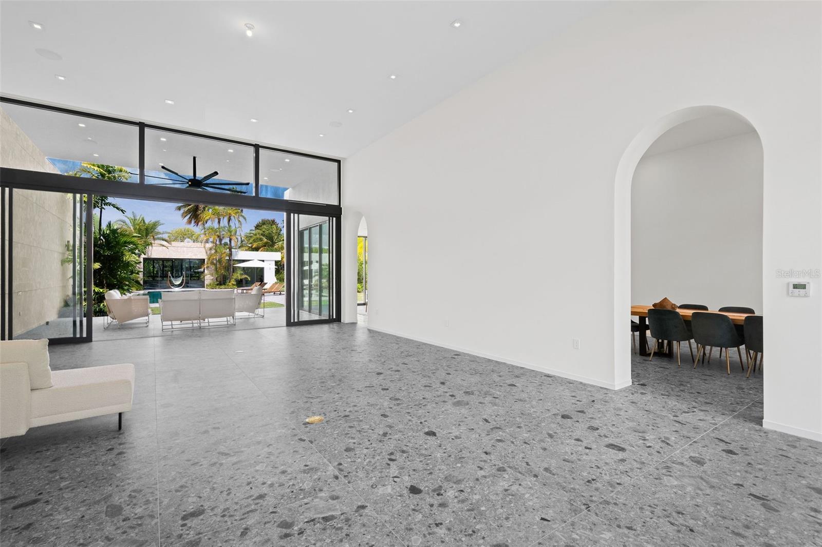 DORADO BEACH EAST - Residential