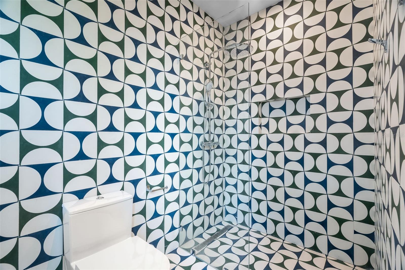 DORADO BEACH EAST - Residential