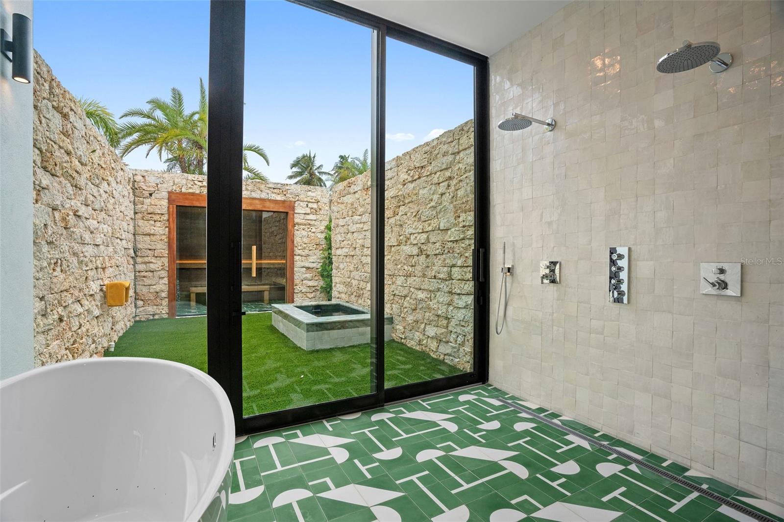 DORADO BEACH EAST - Residential