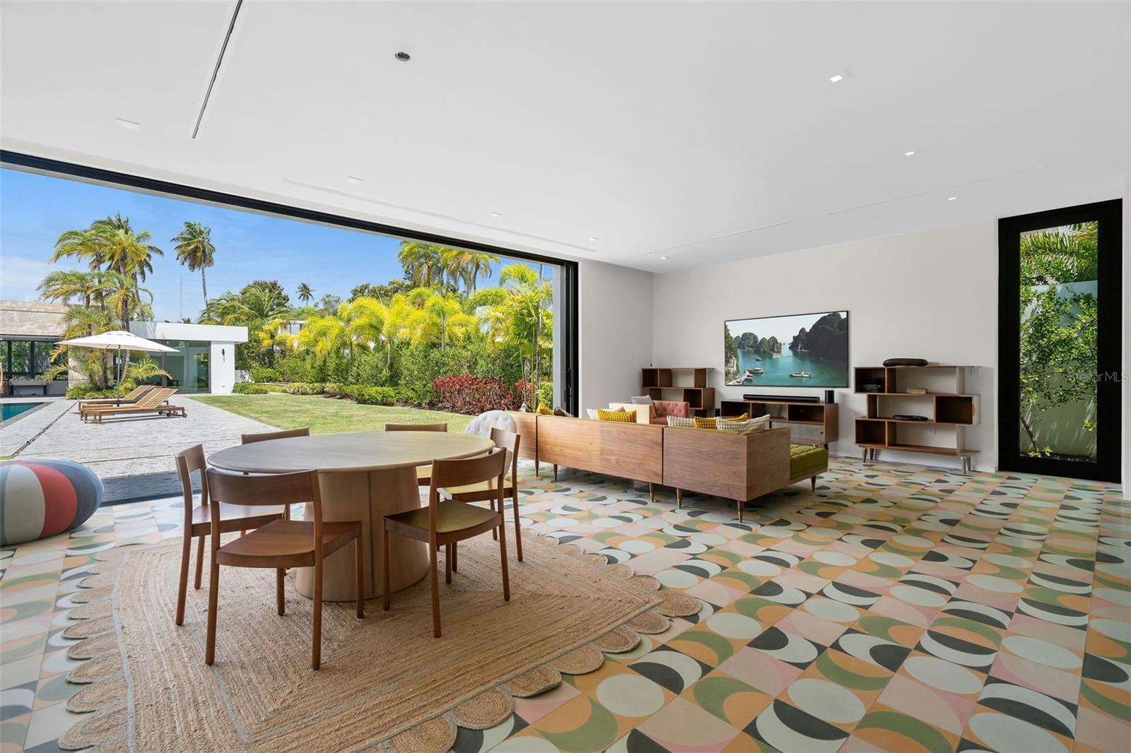 DORADO BEACH EAST - Residential