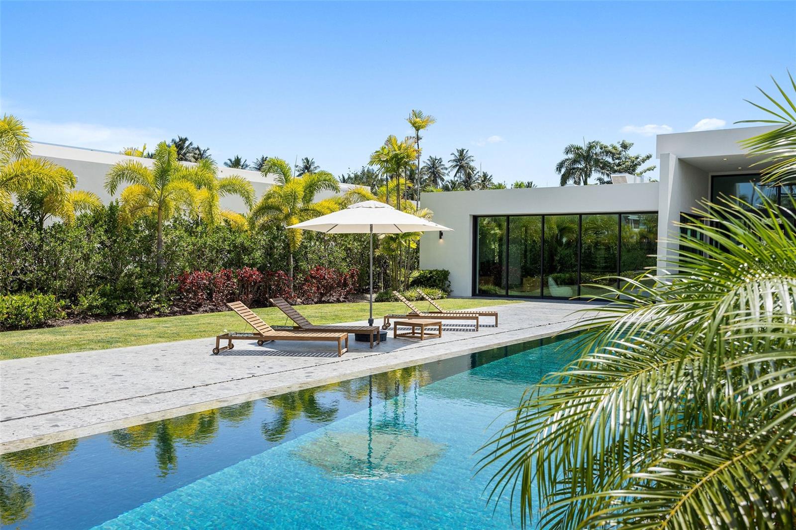 DORADO BEACH EAST - Residential
