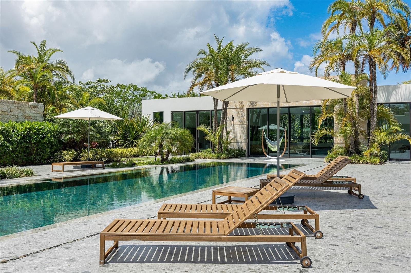 DORADO BEACH EAST - Residential