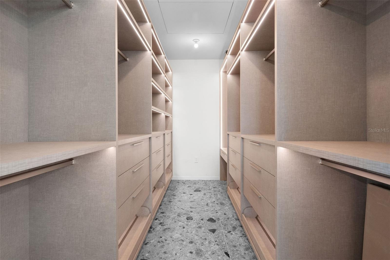 DORADO BEACH EAST - Residential