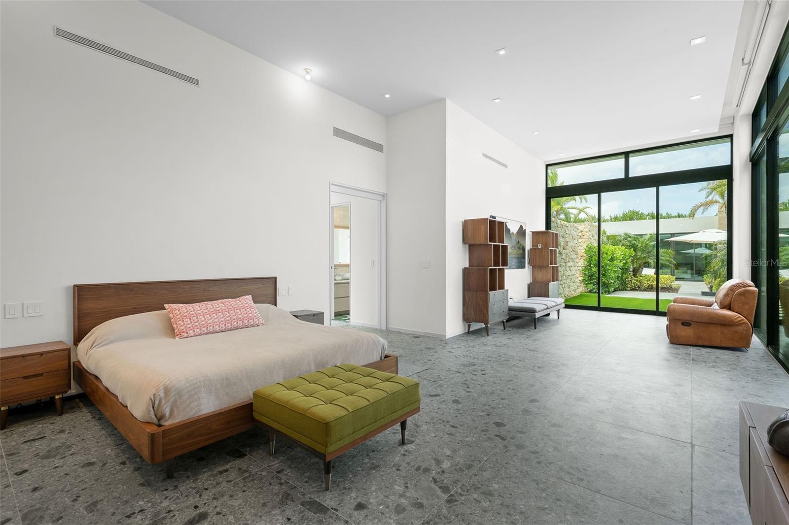 DORADO BEACH EAST - Residential