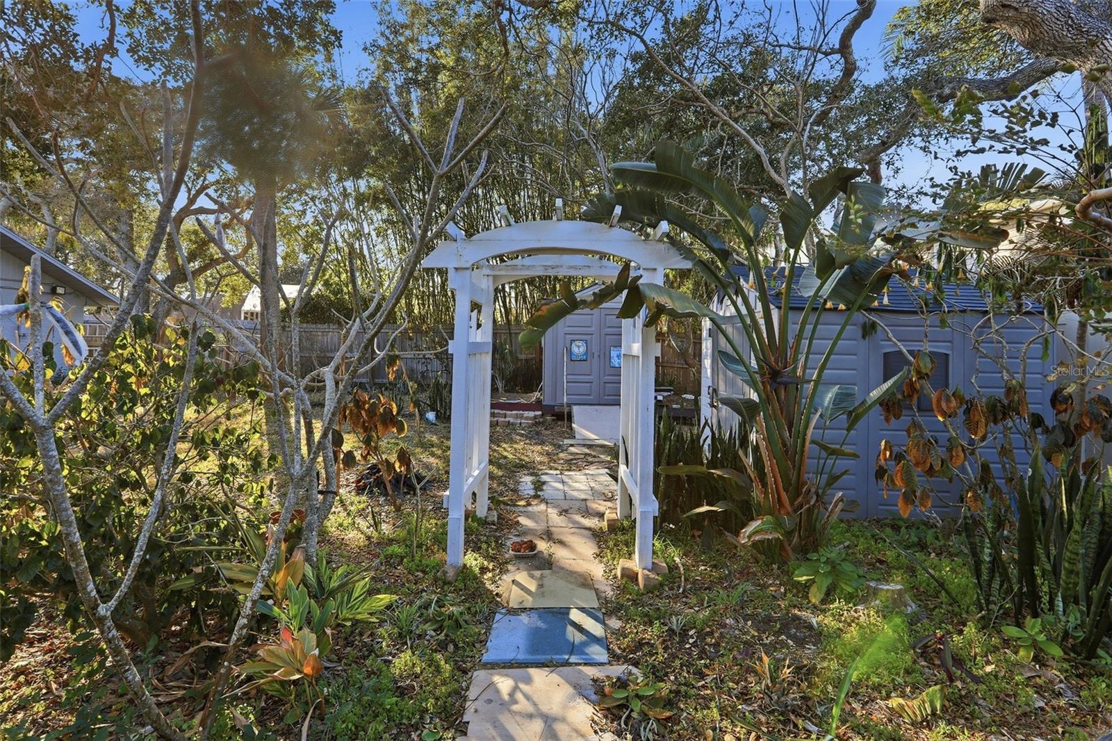 RICHARD - Residential