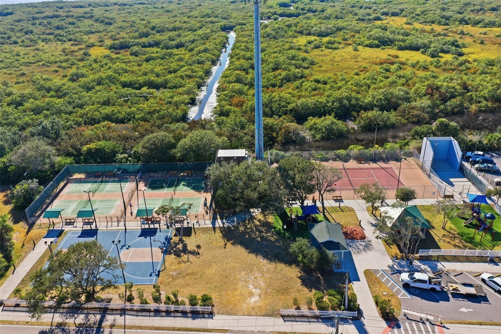 RICHARD - Residential