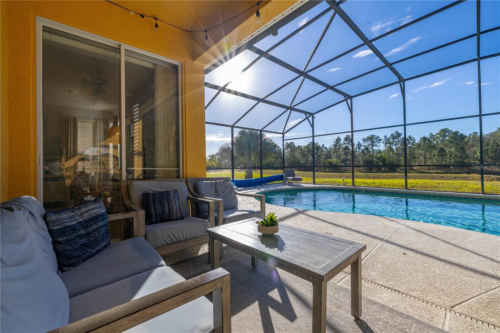 WATERSONG PH 01 - Residential