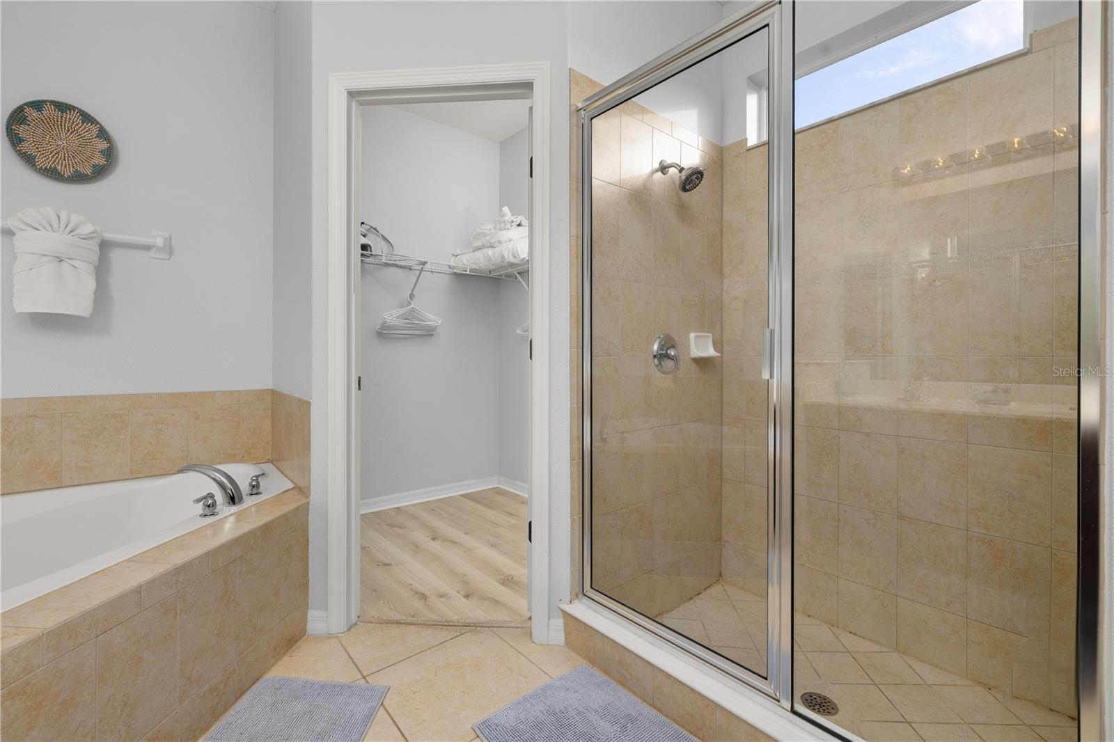 WATERSONG PH 01 - Residential