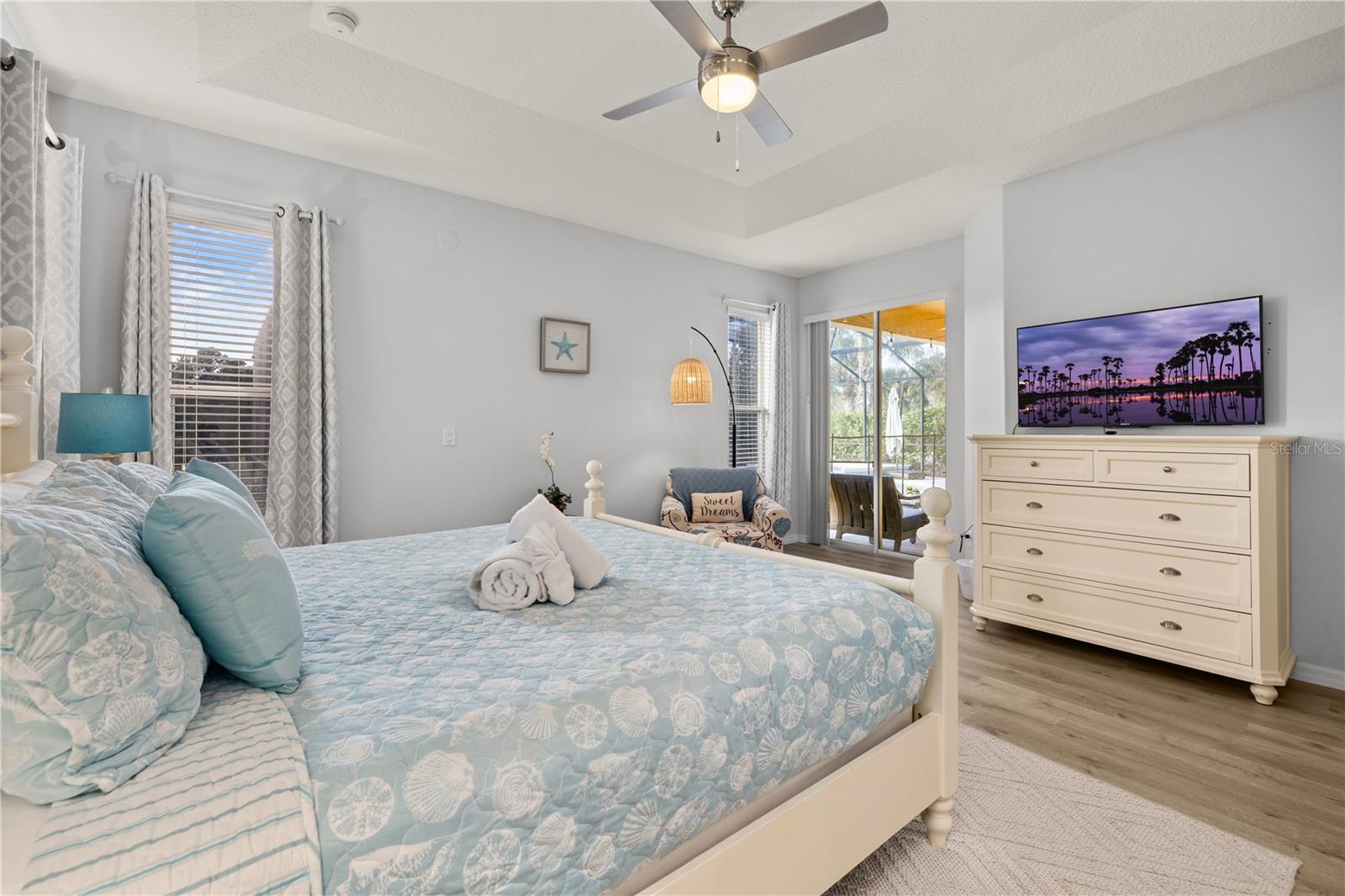 WATERSONG PH 01 - Residential