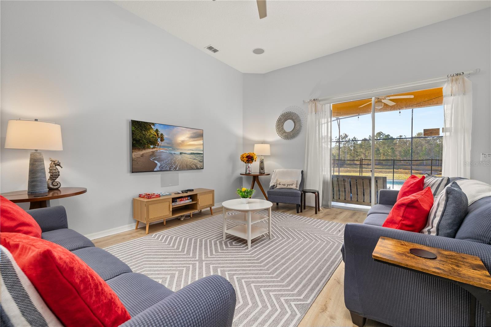 WATERSONG PH 01 - Residential