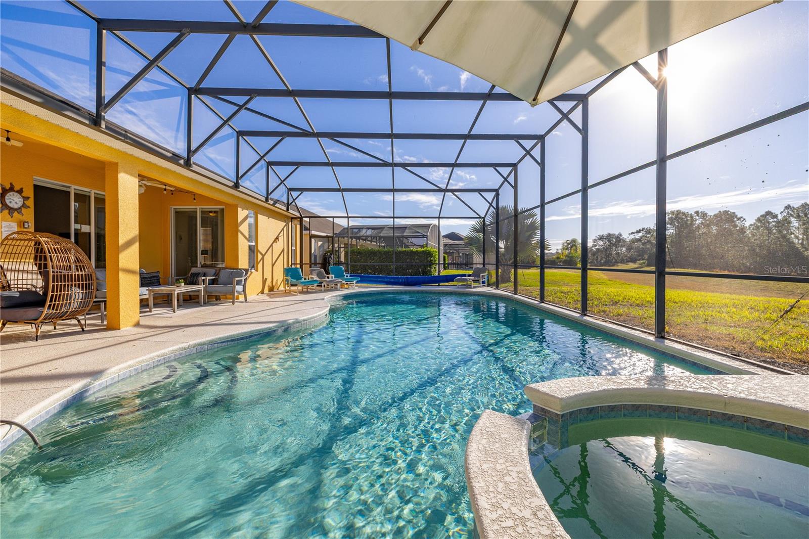 WATERSONG PH 01 - Residential