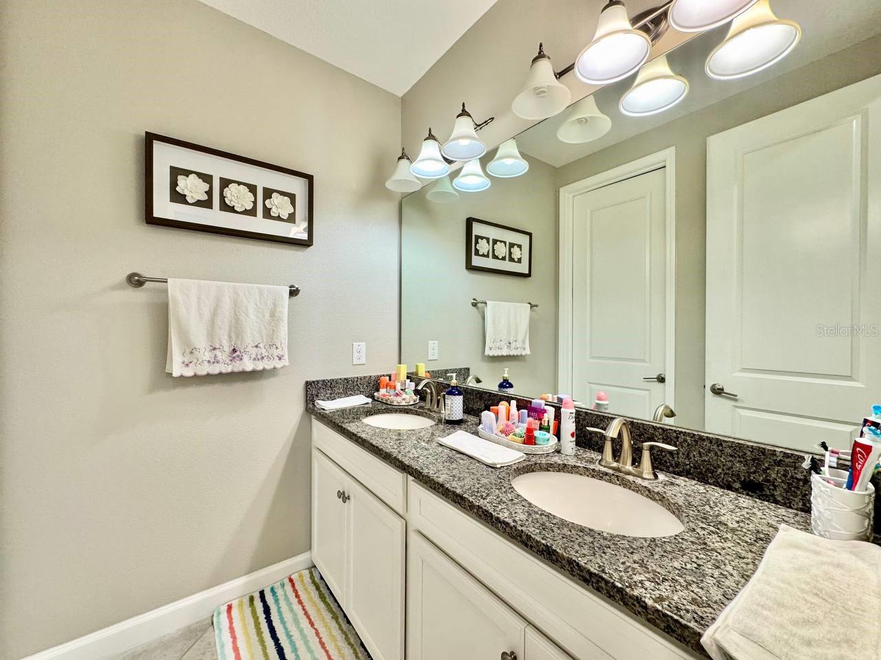 MEADOW POINTE 4 PRCL N O & P EN - Residential Lease