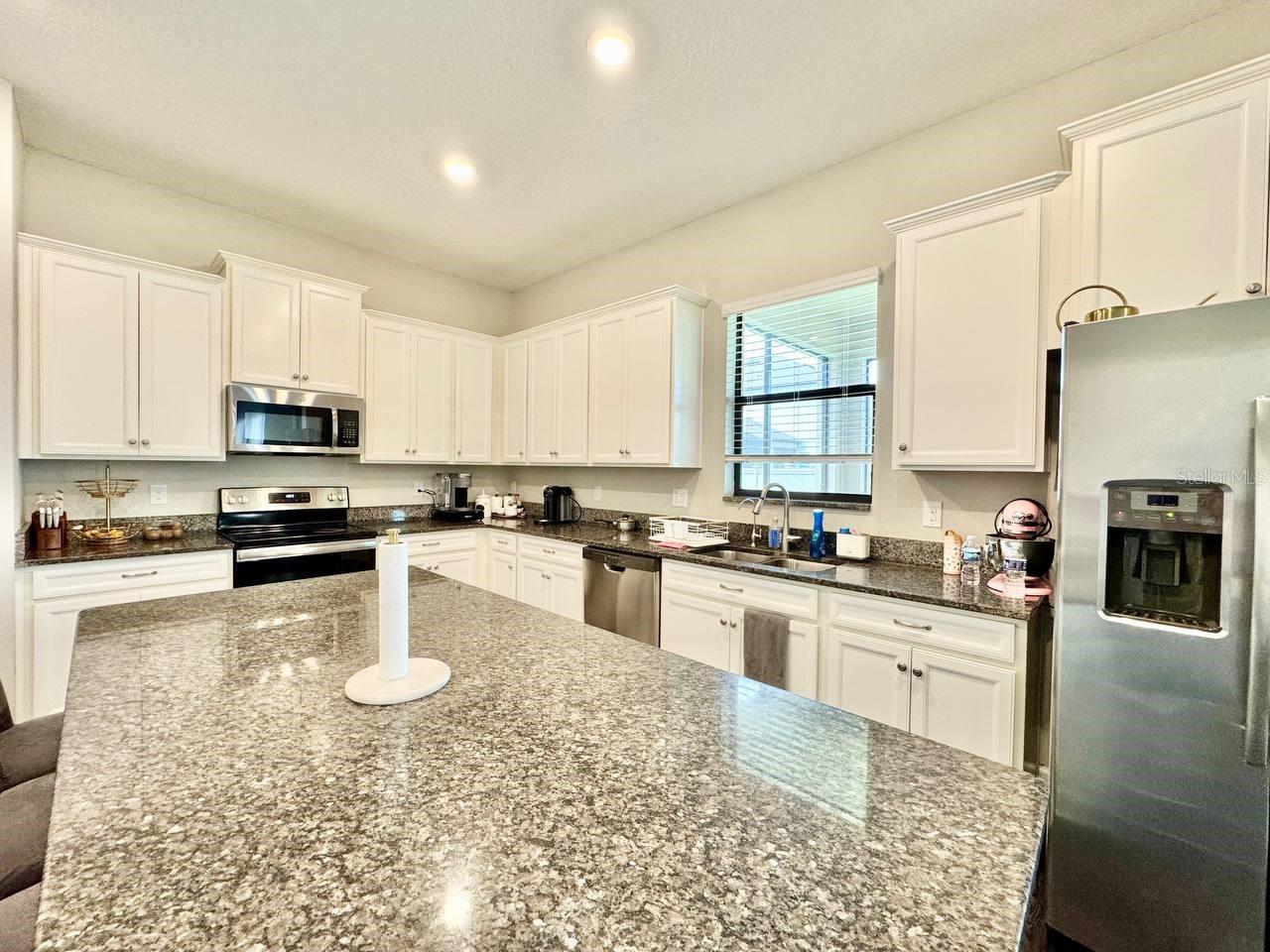 MEADOW POINTE 4 PRCL N O & P EN - Residential Lease