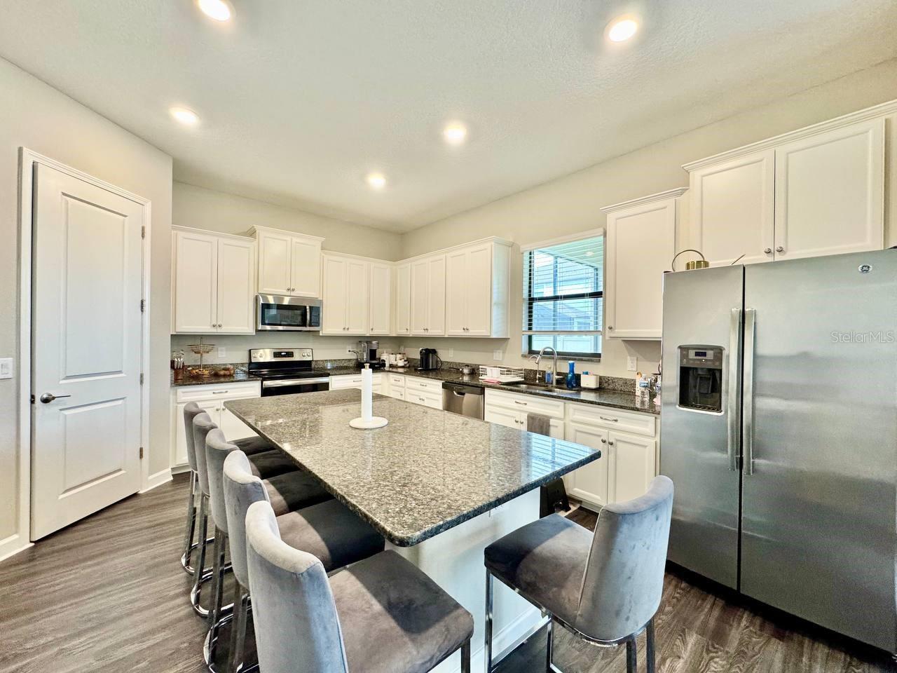 MEADOW POINTE 4 PRCL N O & P EN - Residential Lease