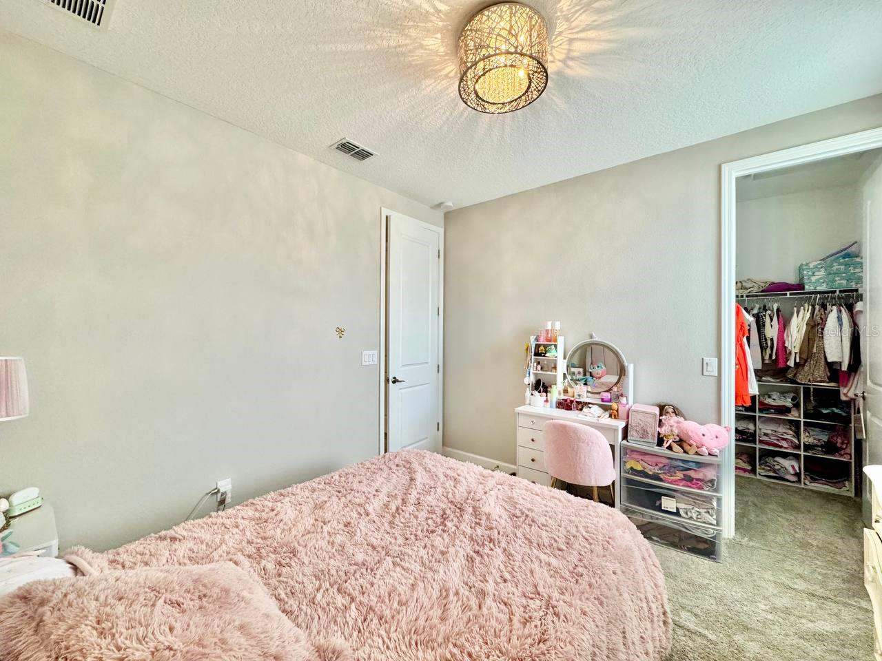 MEADOW POINTE 4 PRCL N O & P EN - Residential Lease