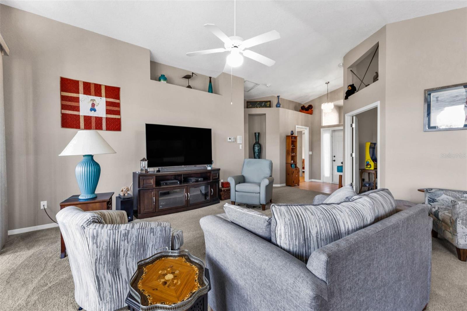 RIVERWOOD - Residential