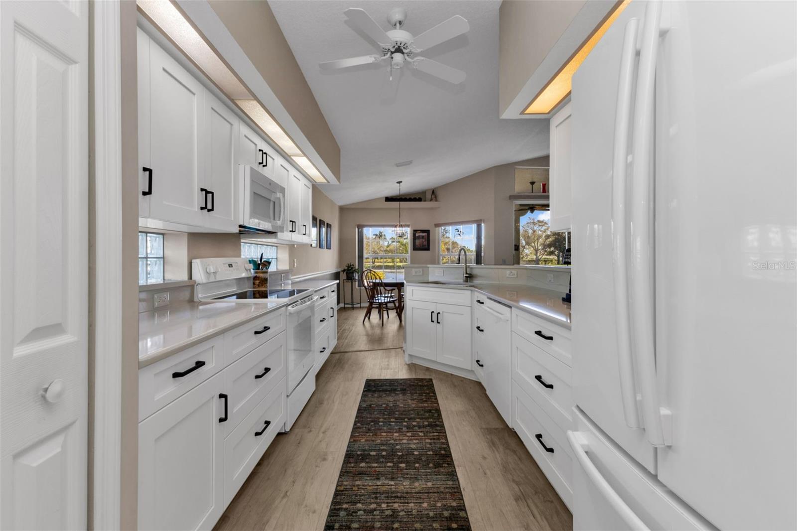 RIVERWOOD - Residential