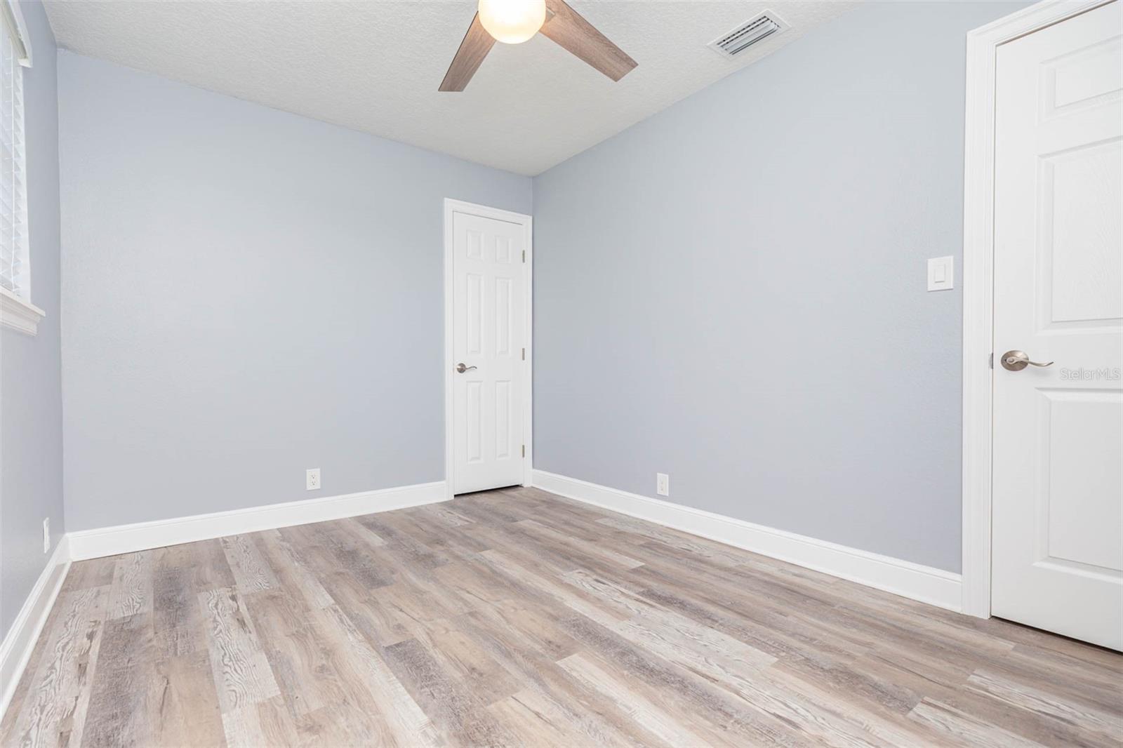 GANDY MANOR - Residential Lease