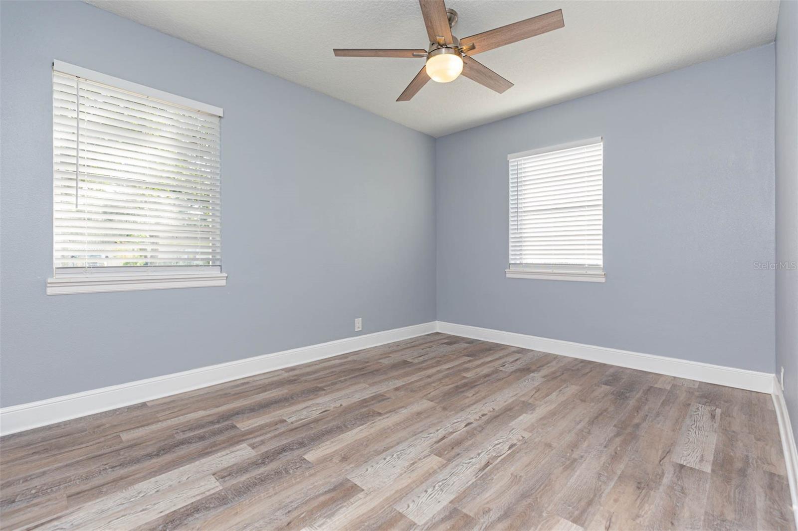 GANDY MANOR - Residential Lease