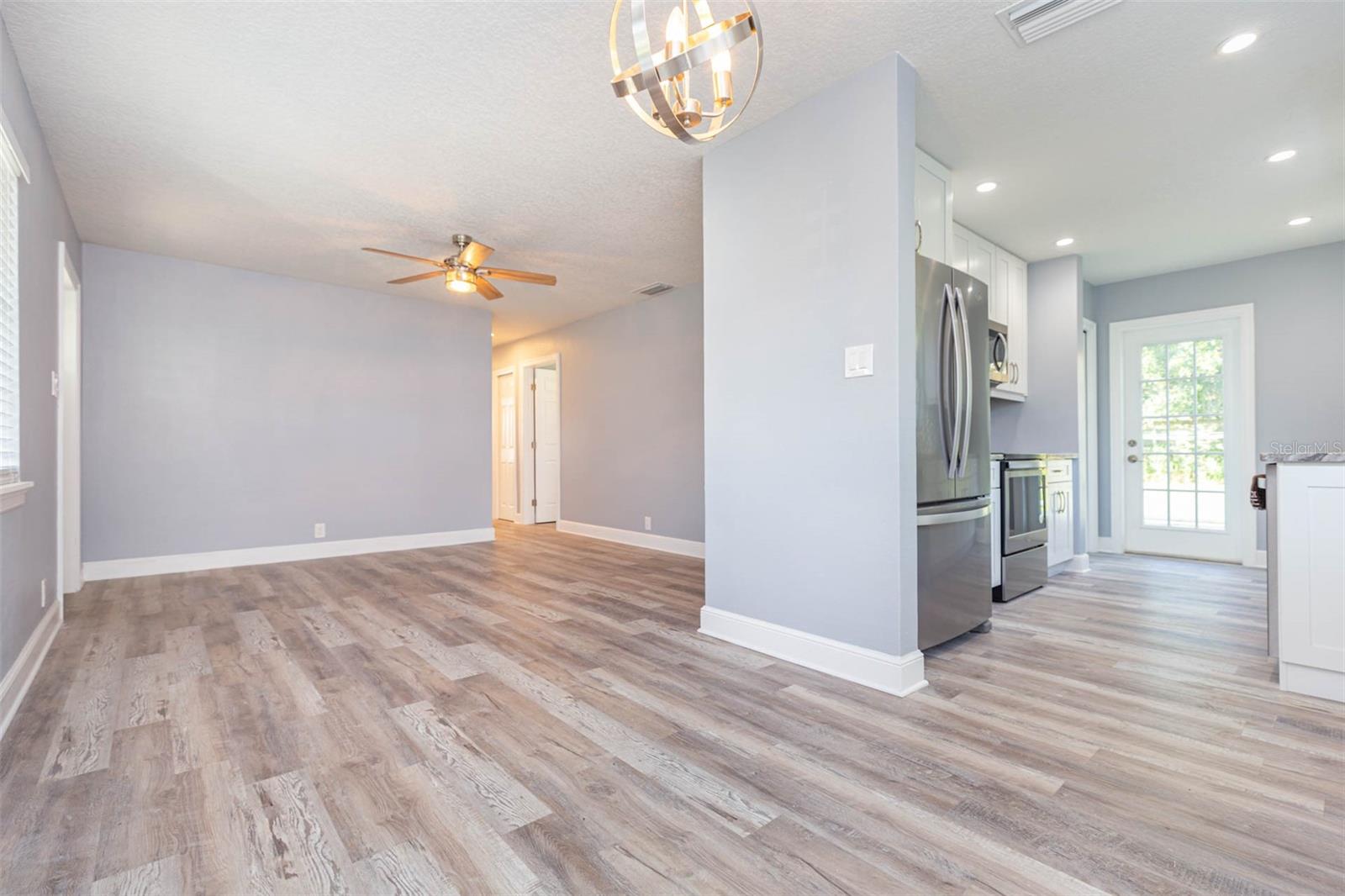 GANDY MANOR - Residential Lease