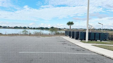 A home in WINTER HAVEN